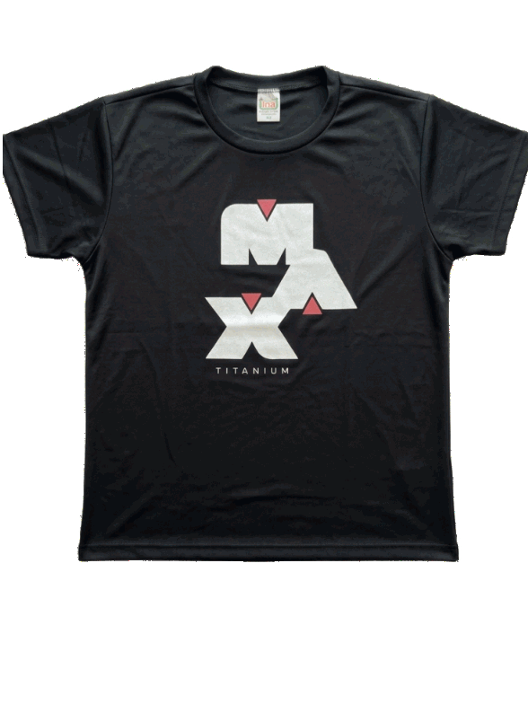 Camiseta Preta Max Titanium